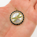 Load image into Gallery viewer, Gold Dragon-fly Round Pendant