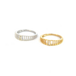 Load image into Gallery viewer, 14K Solid Gold Baguette Statement Diamond Ring.