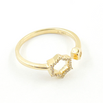 Load image into Gallery viewer, 14K Solid Gold Diamond Ring.