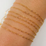 Load image into Gallery viewer, 14K Yellow Solid Gold Flat Heart Link Chains