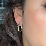Load image into Gallery viewer, EHE56833. 14k Solid Gold Diamond Baguette Hoops