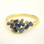 Load image into Gallery viewer, 14K Solid Yellow Gold Cluster Diamond and Blue Sapphire Ring.