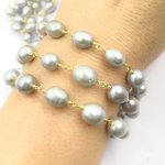 Load image into Gallery viewer, Grey Pearl Wire Wrap Chain.