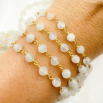 Load image into Gallery viewer, Moonstone Gold Plated Wire Chain.