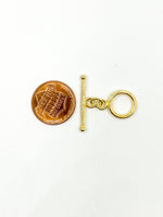 Load image into Gallery viewer, 925 Sterling Silver Gold Plated Toggle Lock. 13mm. Toggle3GP

