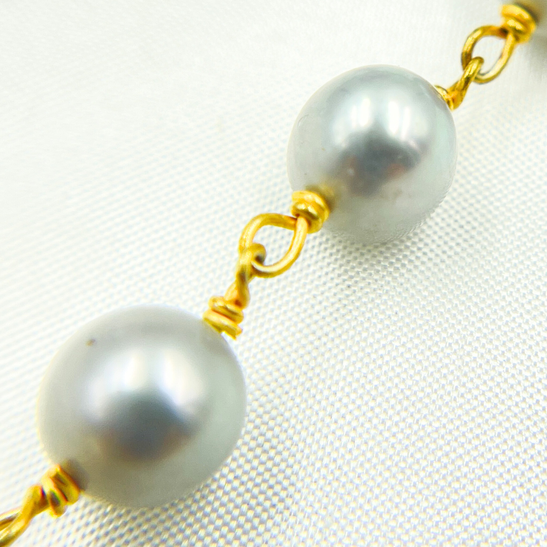 Grey Pearl Round Gold Plated Wire Chain. PRL48