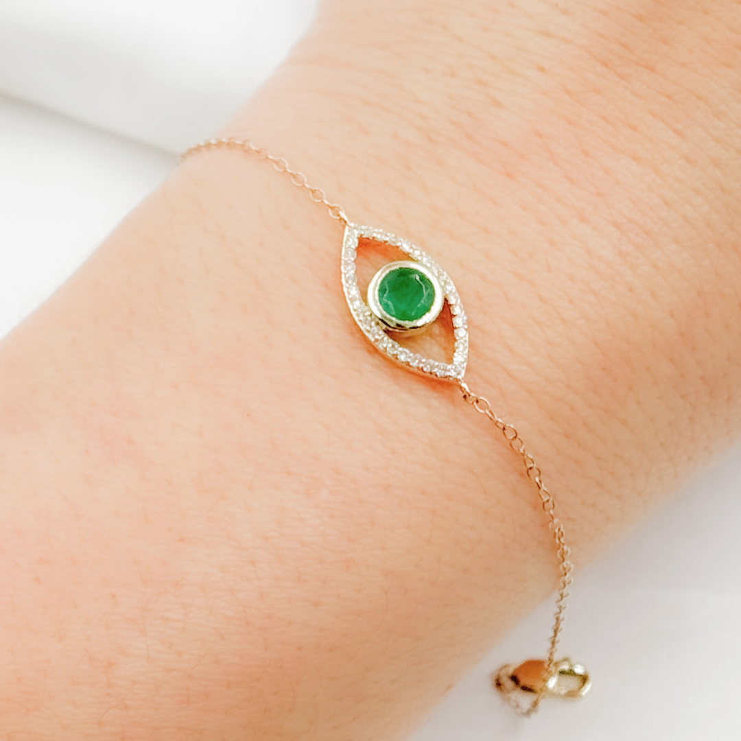 14k Solid Gold Diamond and Emerald Eye Bracelet. BFC60578EM
