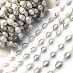 Load image into Gallery viewer, Grey Pearl Wire Wrap Chain. PRL1