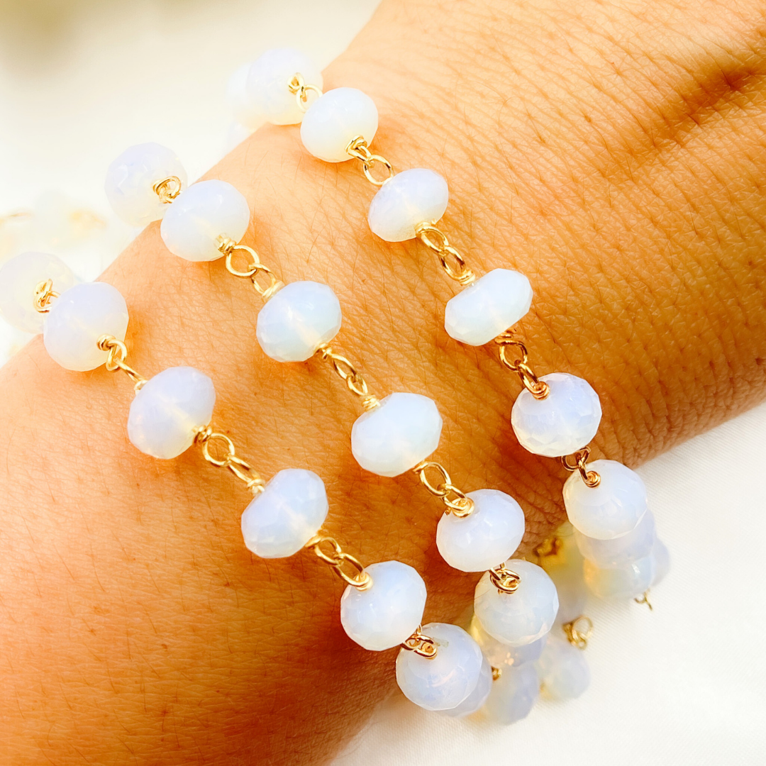 Opalite Gold Plated Wire Chain. OPA10