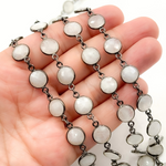 Load image into Gallery viewer, White Moonstone Round Shape Bezel Oxidized Wire Chain. WMS41