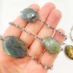 Load image into Gallery viewer, Labradorite Oxidized Wire Chain. LAB61