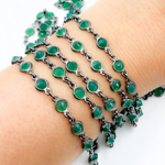 Load image into Gallery viewer, Green Onyx Round Shape Bezel Oxidized Wire Chain.