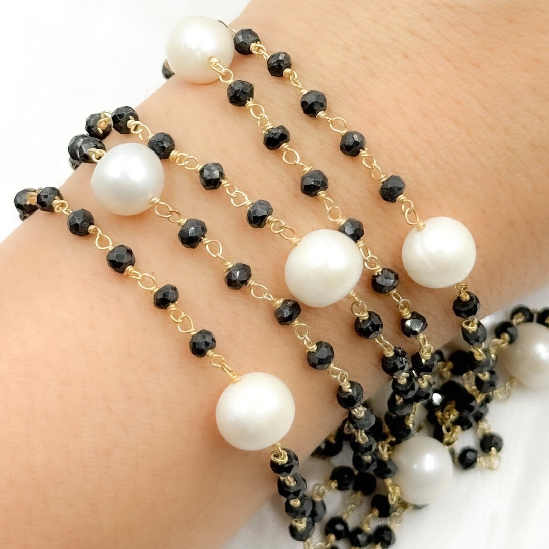 Black Spinel & Pearl Gold Plated 925 Sterling Silver Wire Chain. BSP59