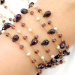 Load image into Gallery viewer, Garnet & Pearl Gold Plated Wire Chain. GAR11
