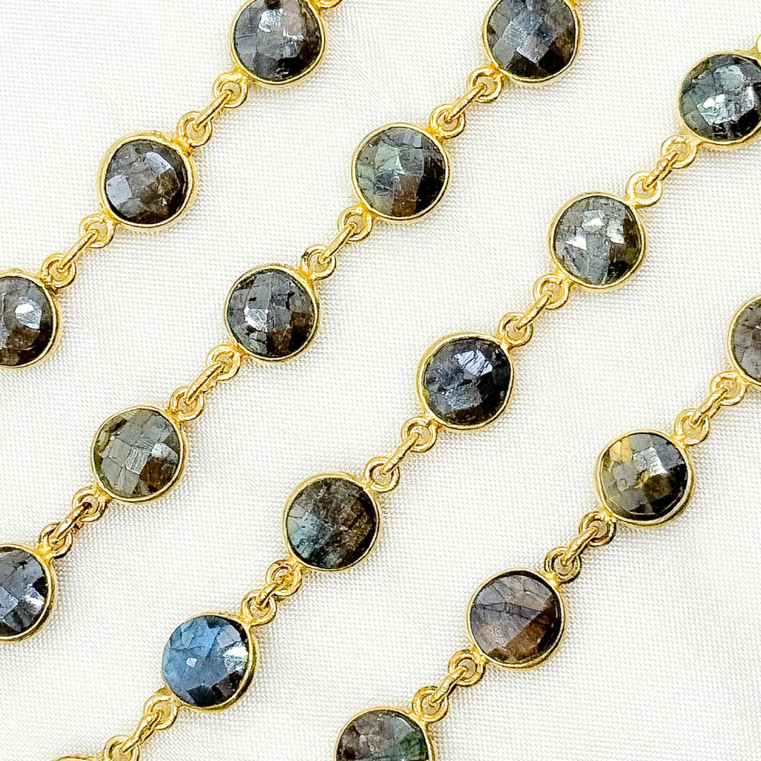 Coated Labradorite Round Shape Bezel Gold Plated Wire Chain. LAB112