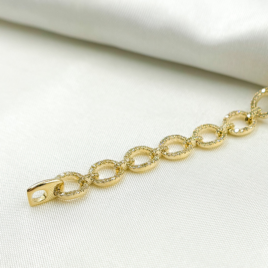 14k Solid Gold Diamond Circles Bracelet. BR402613Y14DI1
