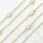 Load image into Gallery viewer, Moonstone &amp; Pearl Gold Plated 925 Sterling Silver Wire Chain. MS69
