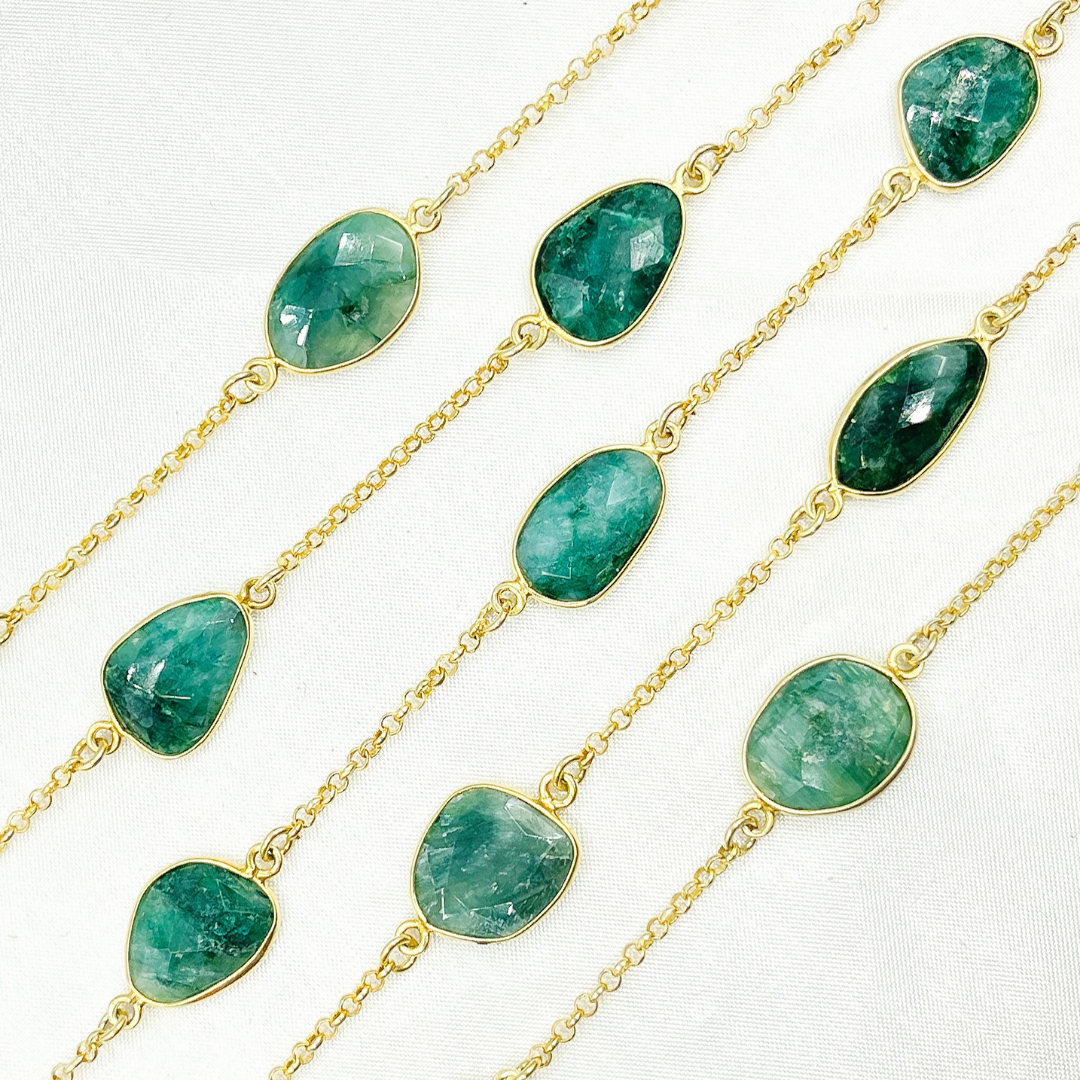 Dyed Emerald Organic Shape Bezel Gold Plated Connected Wire Chain. DYE3
