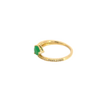 Load image into Gallery viewer, 14k Solid Gold Diamond and Emerald Spiral Heart Ring