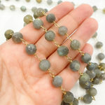Load image into Gallery viewer, Labradorite Round Shape Gold Plated Wire Chain. LAB69