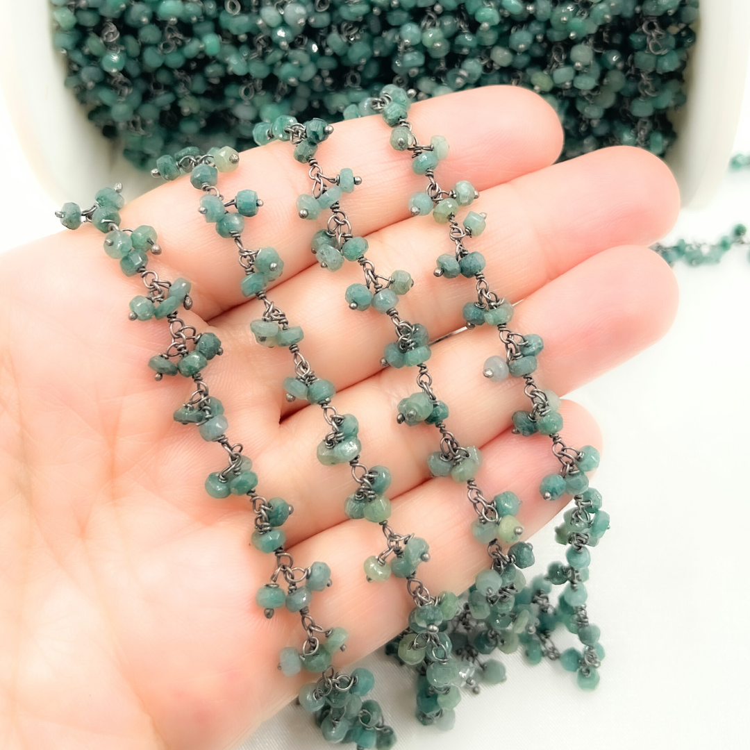 Emerald Cluster Dangle 3.5mm Oxidized Wire Chain. EME9