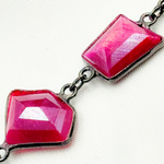 Load image into Gallery viewer, Coated Red Quartz Rectangle Shape Bezel Oxidized Wire Chain. CQU48
