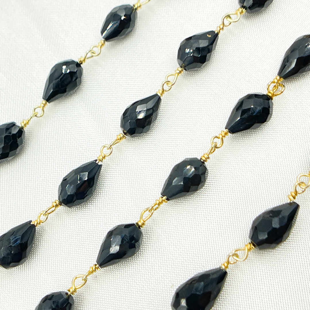 Black Spinel Tear Drop Shape Gold Plated Wire Chain. BSP43
