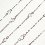 Load image into Gallery viewer, Cubic Zirconia Round Shape Connected Chain. CZ62
