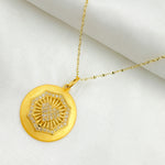 Load image into Gallery viewer, 14k Solid Gold Diamond Circle Heart Charm. GDP152