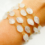Load image into Gallery viewer, Moonstone Oval Shape Gold Plated Wire Chain. MS56