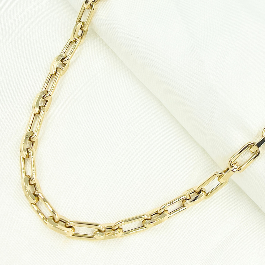 Solid 14K Gold Chain Detail