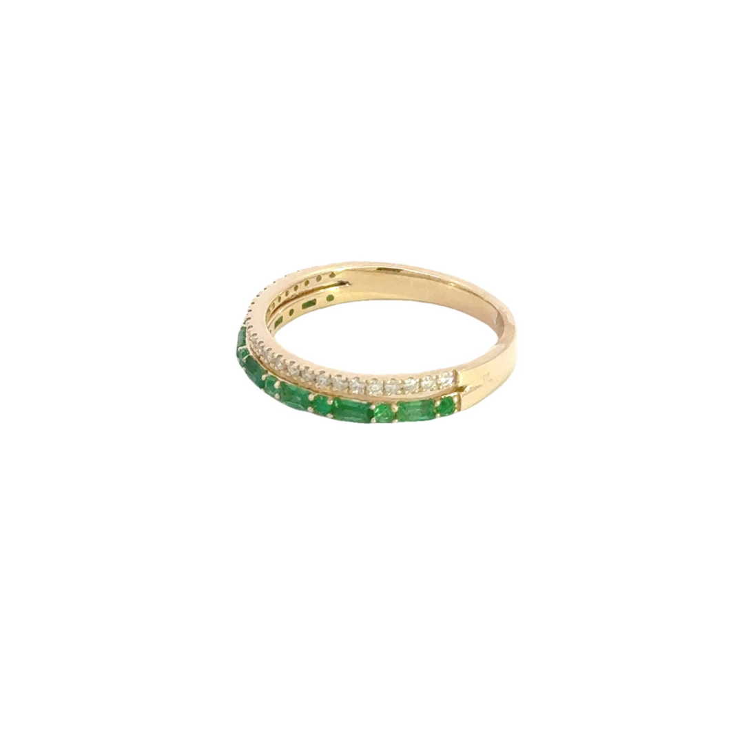 14k Solid Gold Emerald and Diamond Ring.