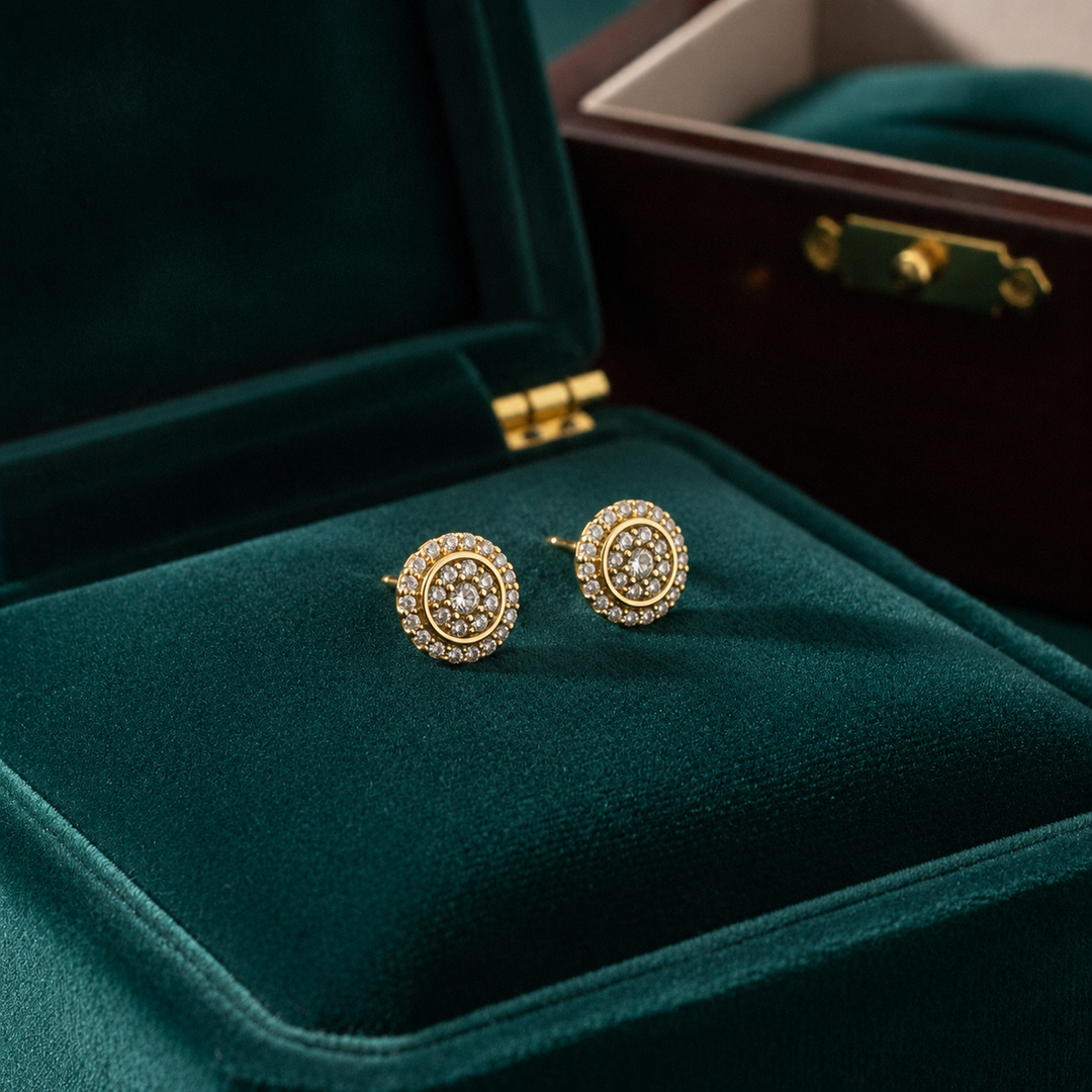 EFH52016. 14K Solid Gold and Diamonds Circle Earrings