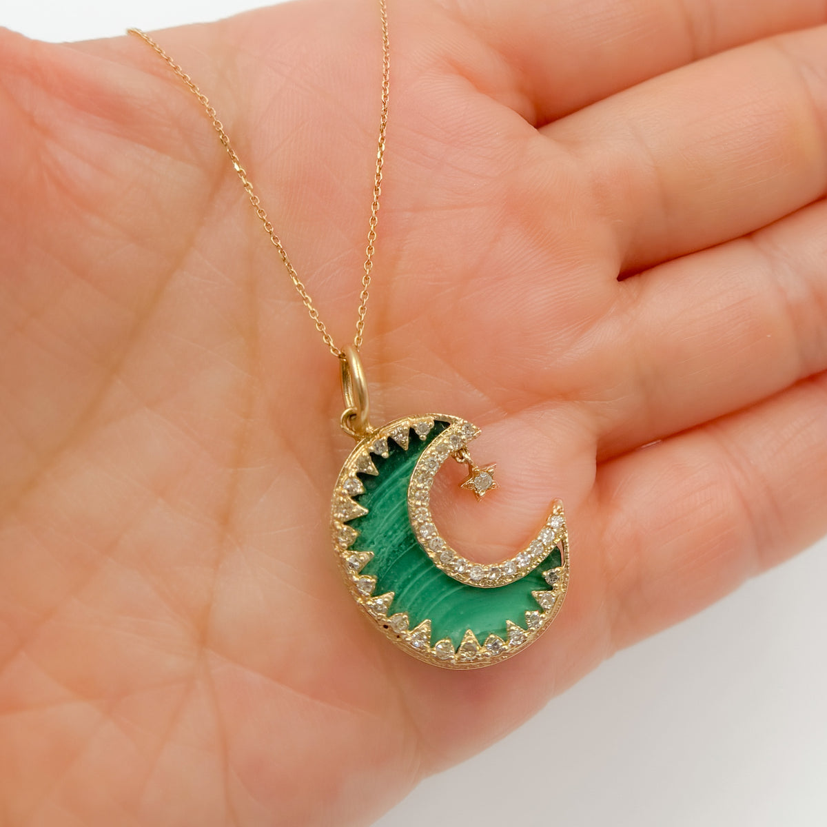 KG262. 14K Solid Gold Moon and Dangle Star Pendant