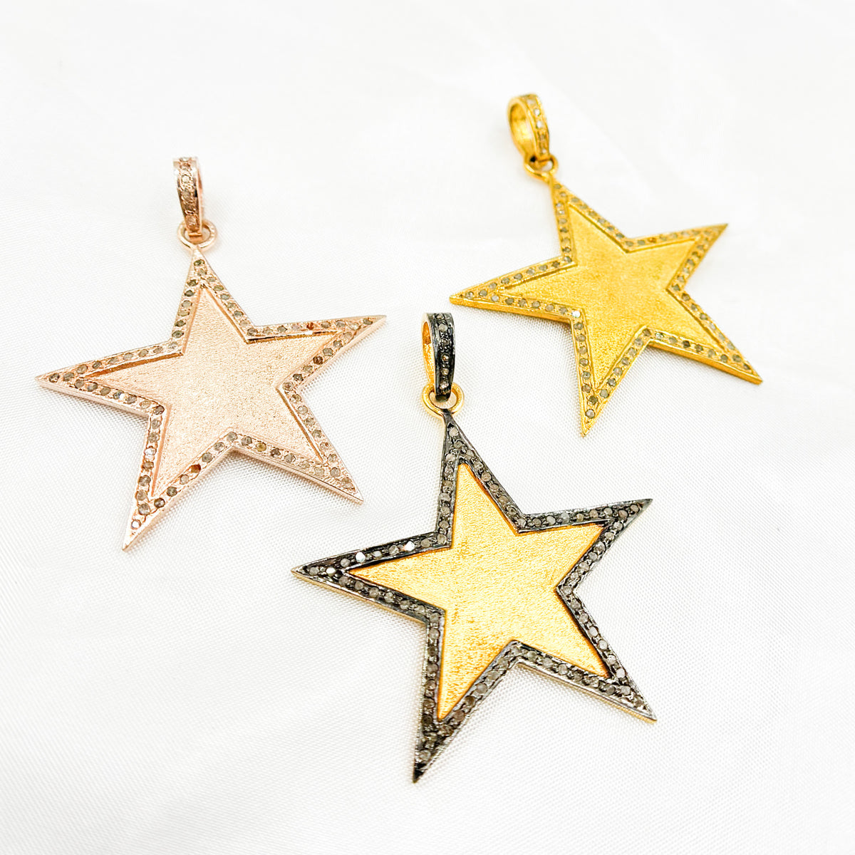 DP363. Diamond Sterling Silver Star Pendant