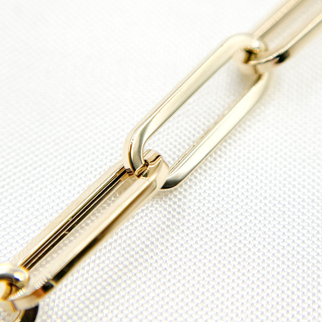 568/535/G. 14K Yellow Gold Hollow Flat Paperclip Chain