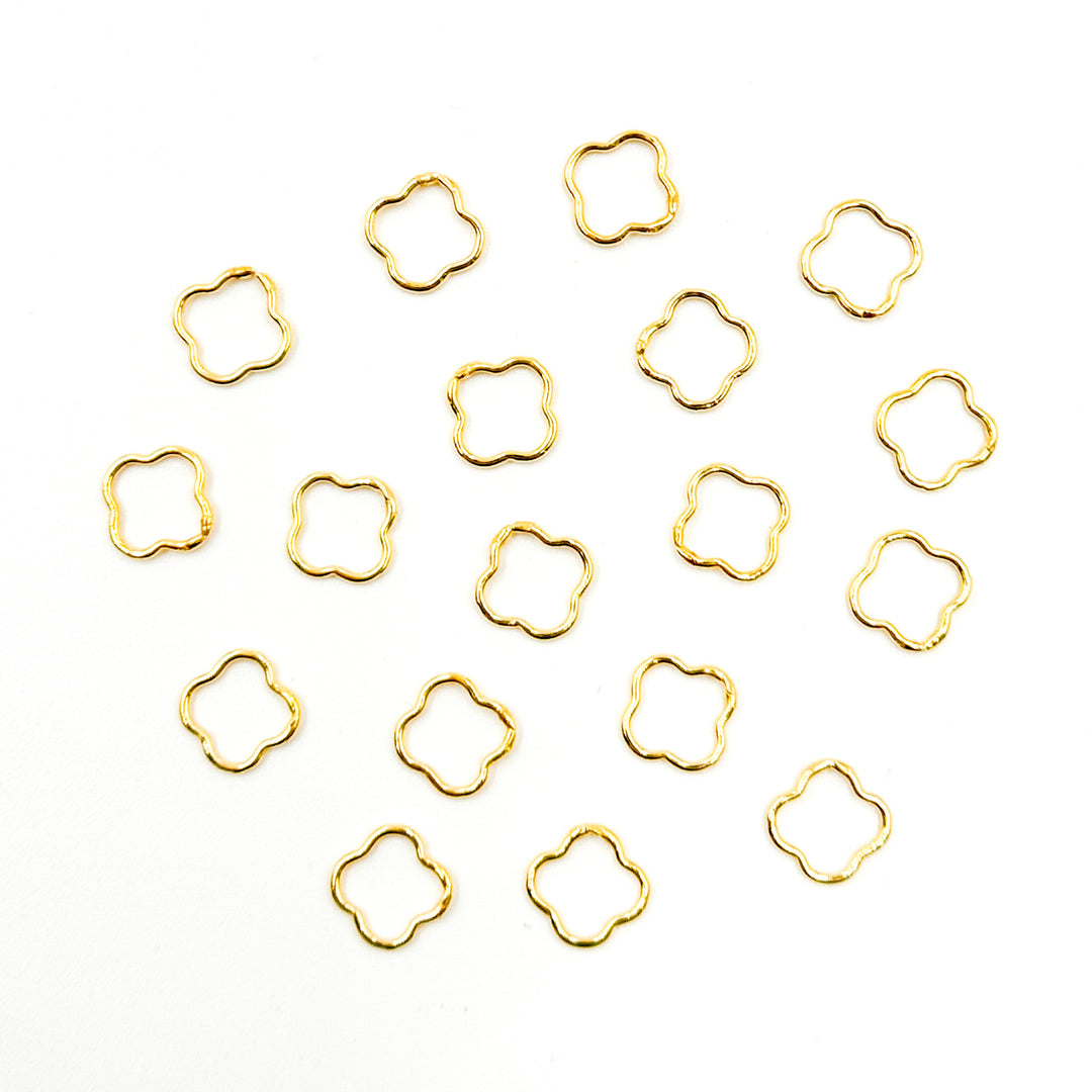 V293MGF. 14k Gold Filled Clover Charm