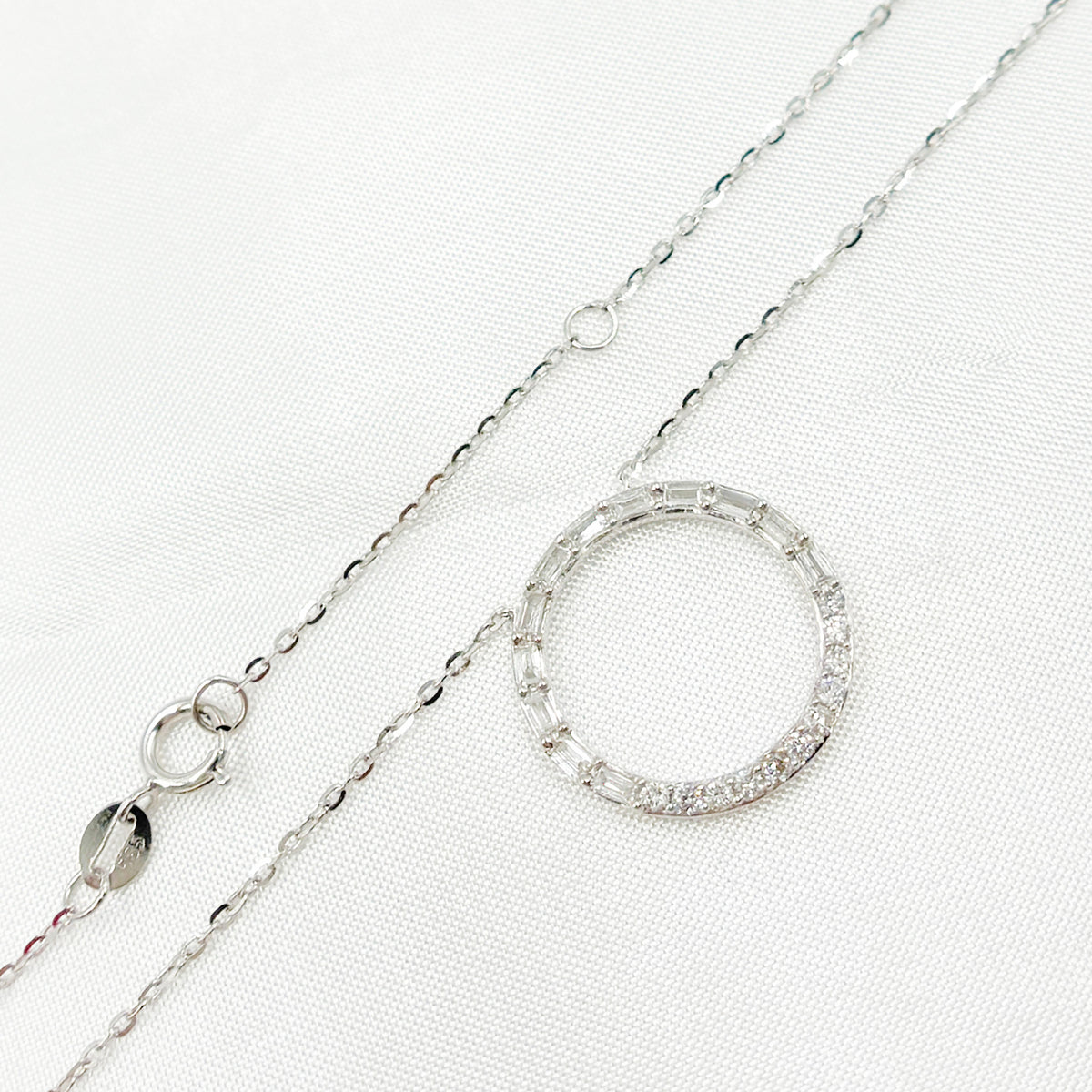 NT402333. 14K Solid Gold Diamond Necklace