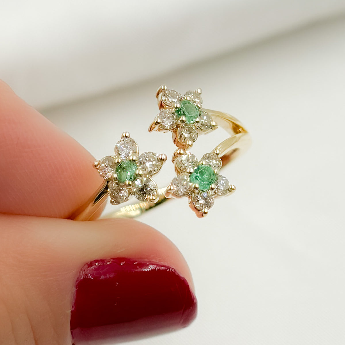14K Solid Yellow Gold Diamond Open Flower Ring.