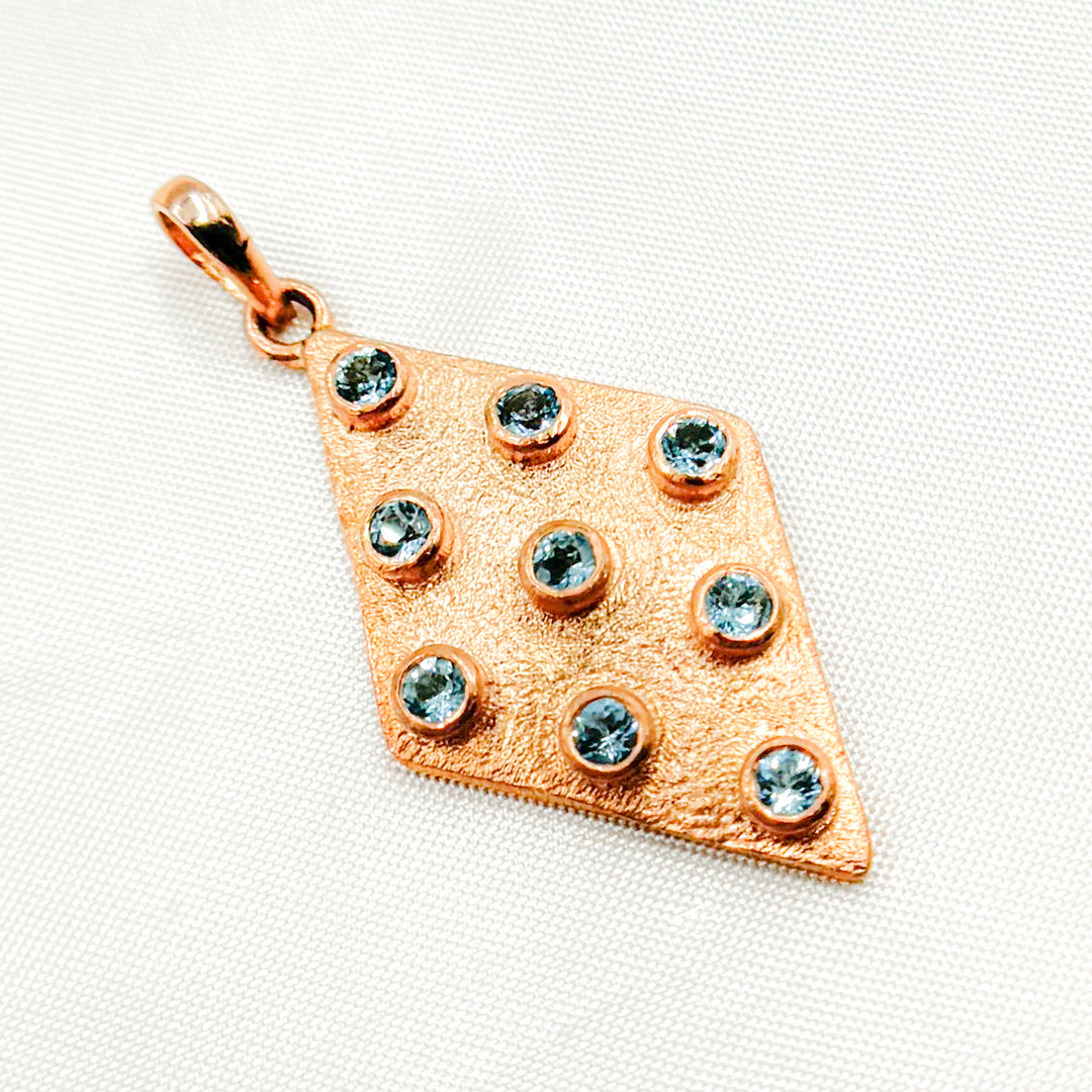 DSP077. Sterling Silver Rhombus Pendant with Gemstone