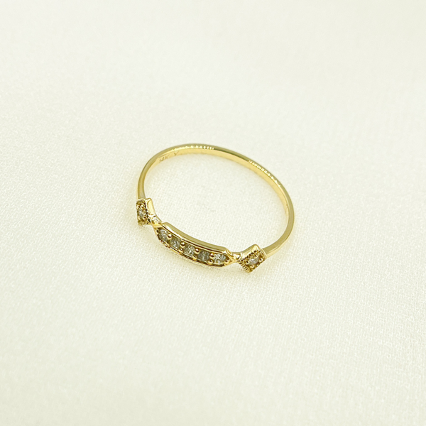 14K Solid Gold Diamond Ring. 