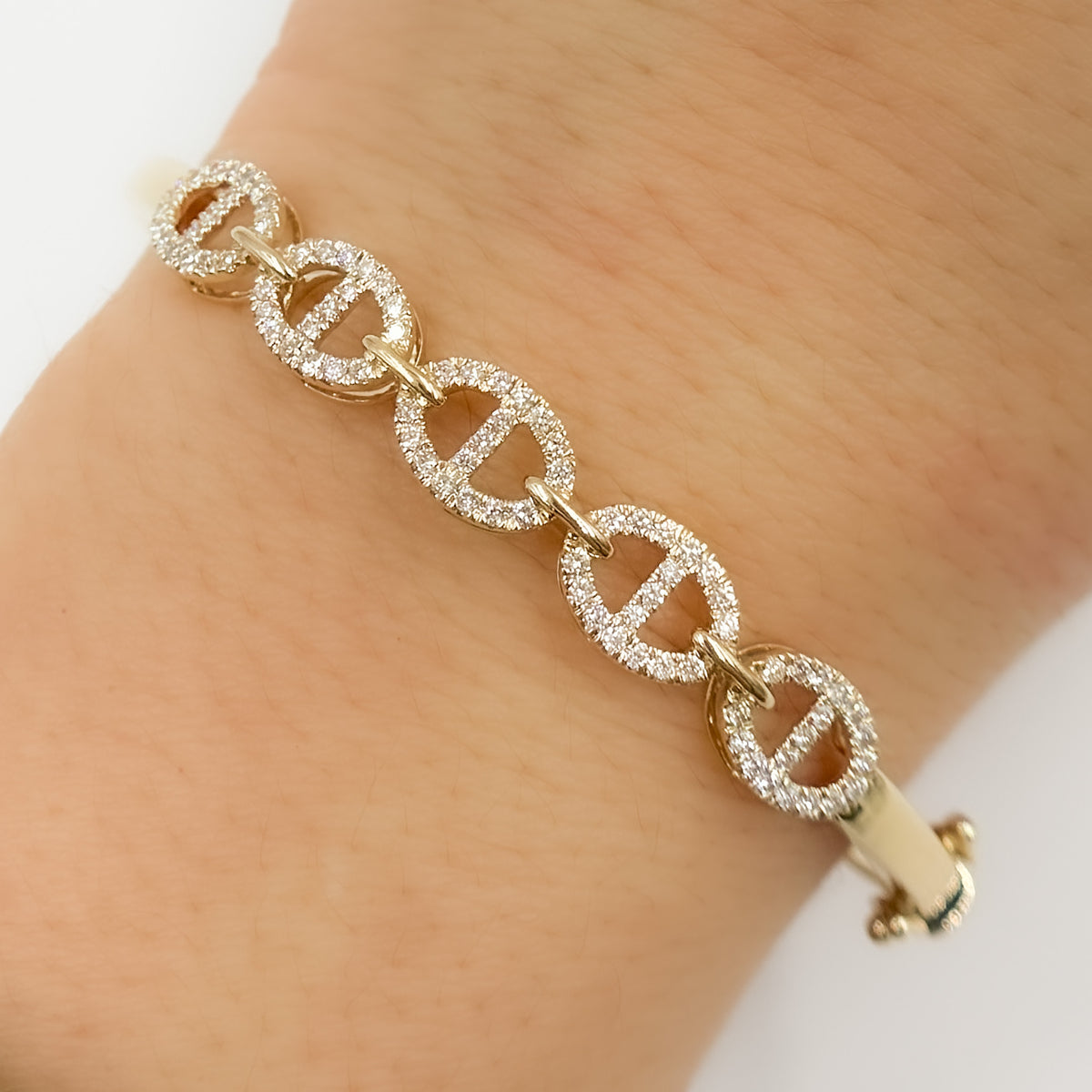 BNH68576. 14K Solid Gold Diamond Bangle
