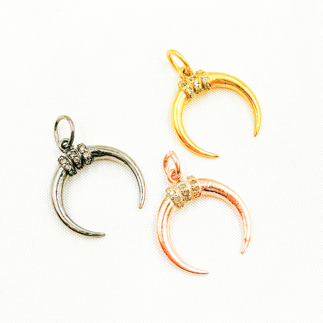 DC891. Diamond Silver Horn Charm