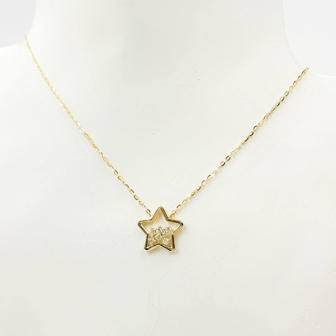 14k Solid Gold Diamond Star Necklace. NT401196