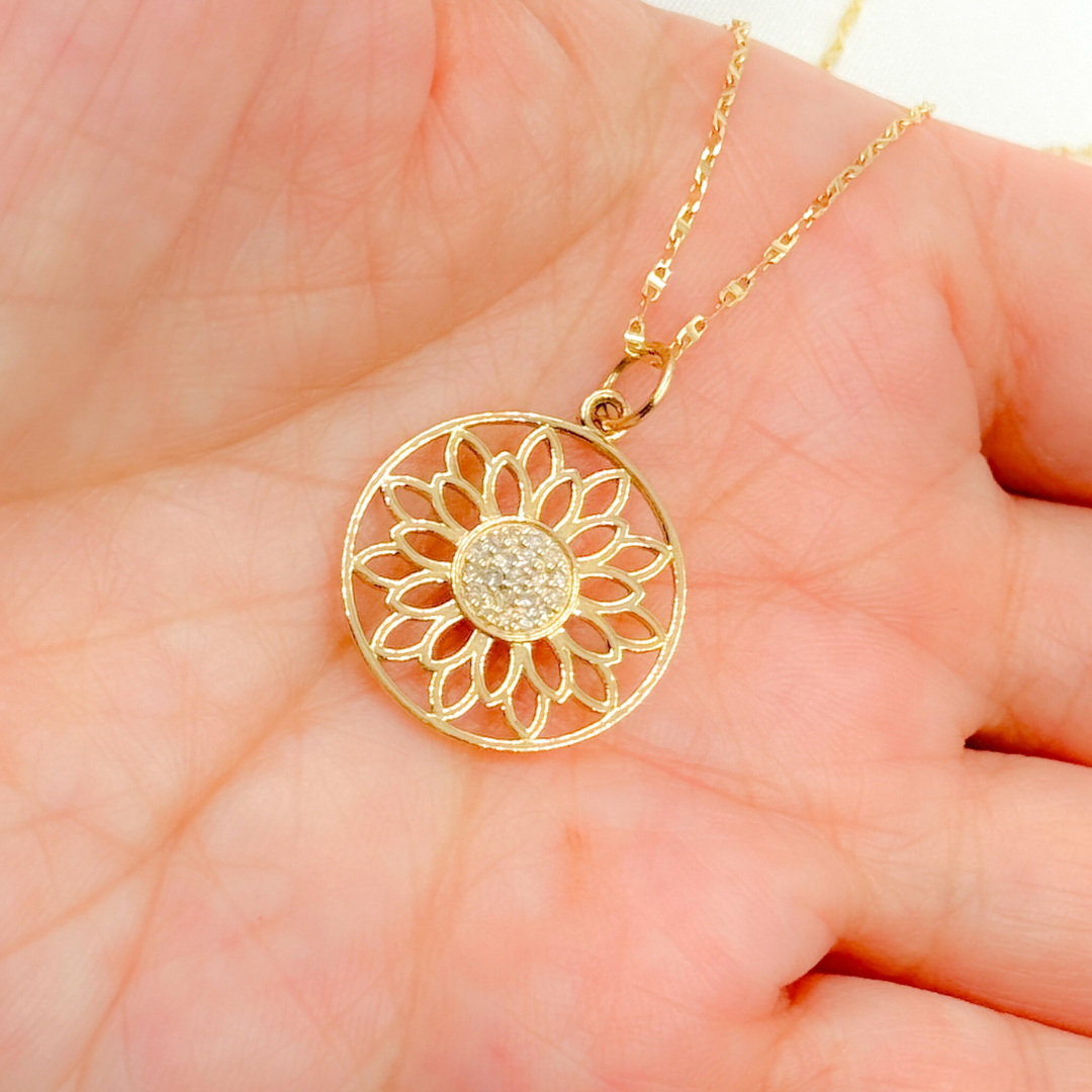 14K Solid Gold Diamond Flower Charm. GDP290