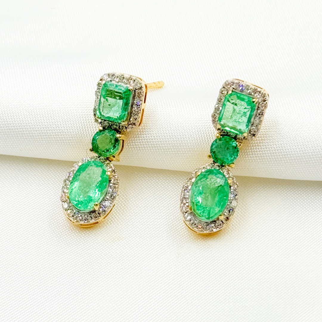 GDT502EM. 14k Solid Gold Diamond and Emerald Dangle Stud Earrings