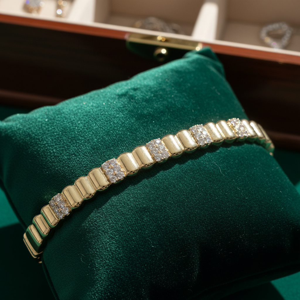 BNL68516. 14K Solid Gold Diamond Bangle