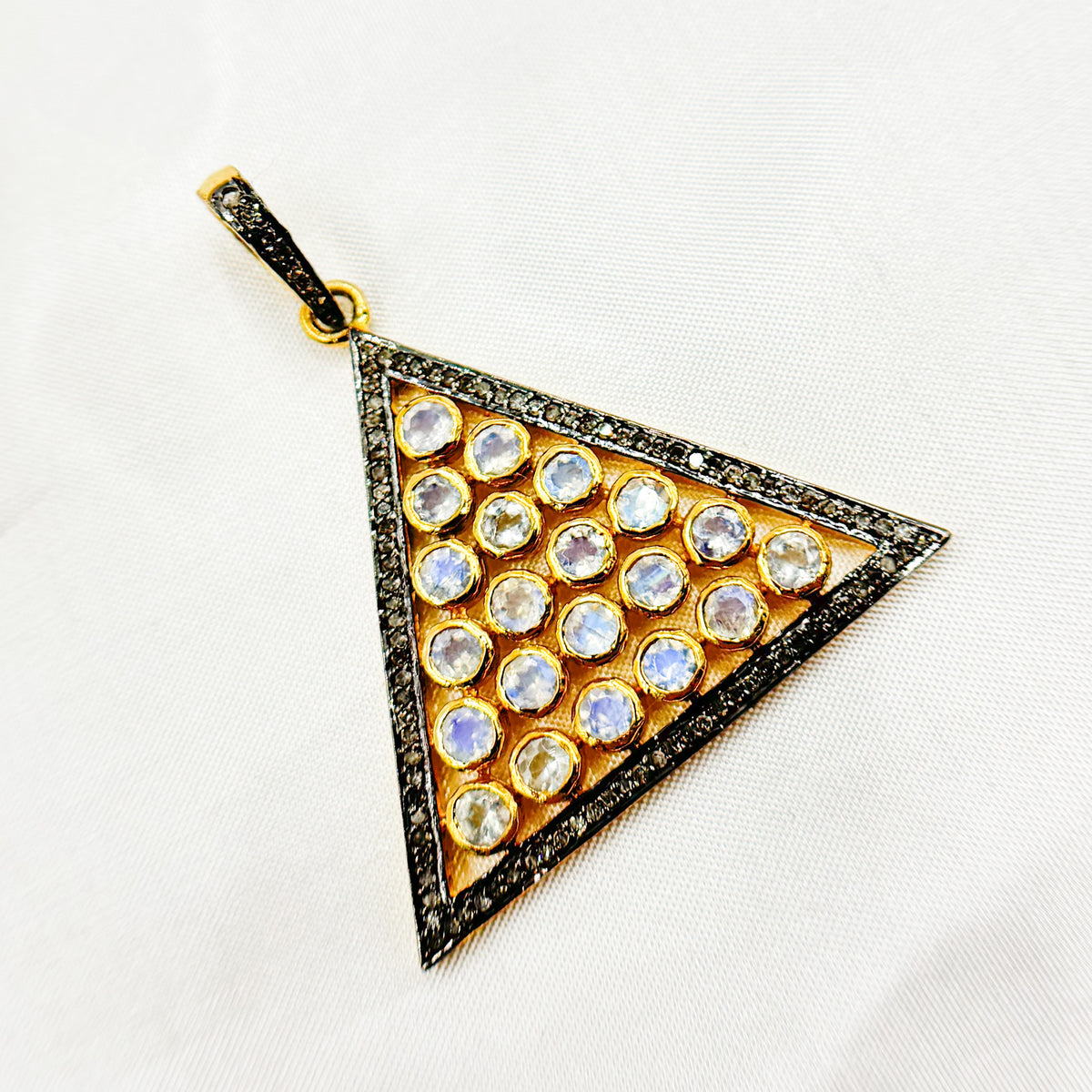 DSP015. Diamond Silver Gemstone Triangle Pendant