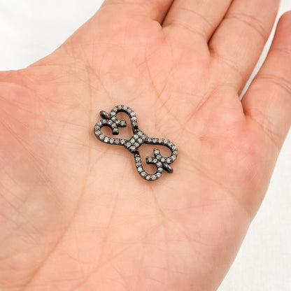 DC187. Diamond & Sterling Silver Bow Connector