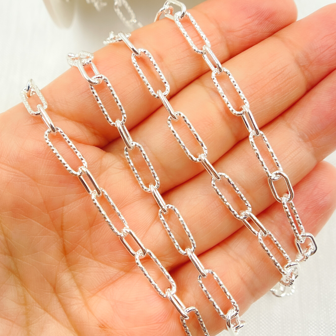 V141SS. Sterling Silver Paperclip Link Chain. Smooth Short Link
